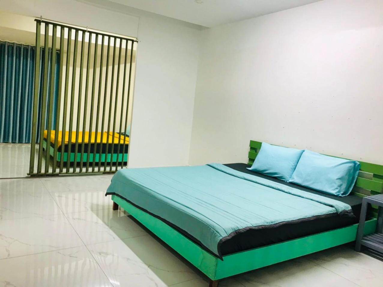 Nha Khach Ken Hotel Cà Mau Exterior foto