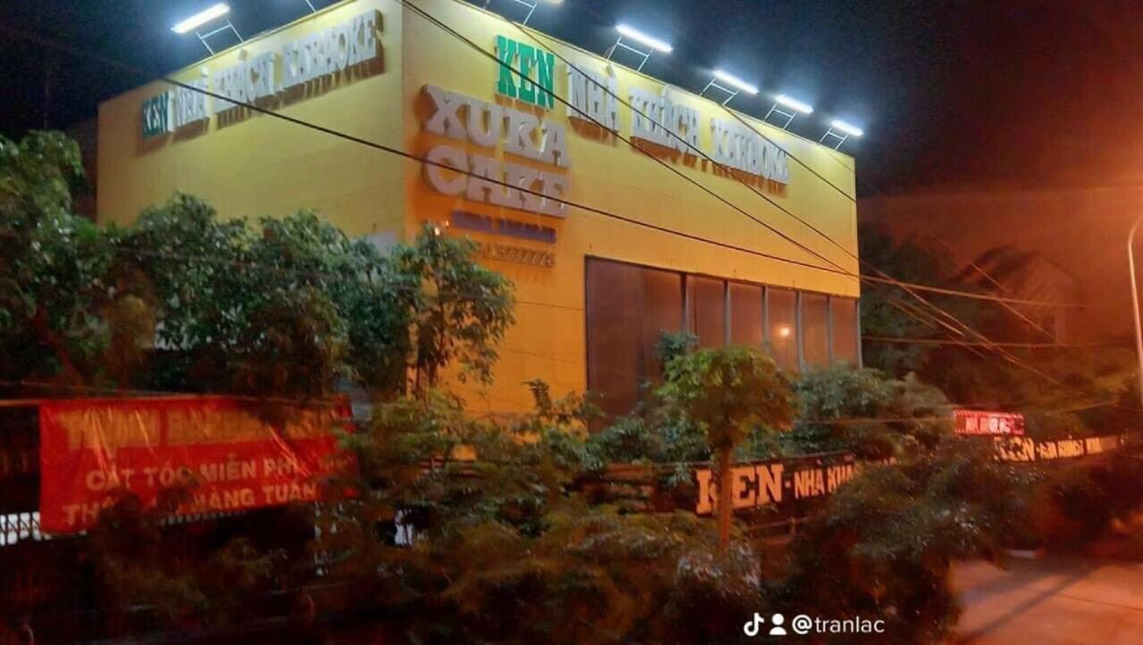 Nha Khach Ken Hotel Cà Mau Exterior foto